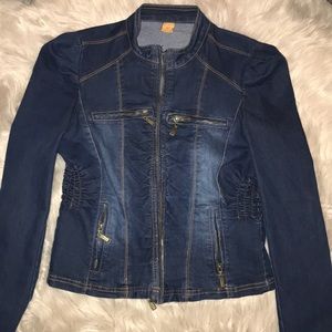 Jean jacket size Large Juniors by Jou Jou New